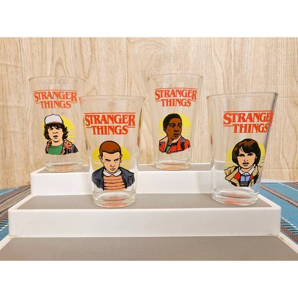 Loungefly Netflix Stranger Things 4 Piece Glass Set 16oz Pint - New NO BOX - Picture 1 of 7